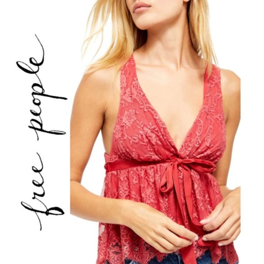 FREE PEOPLE Frenchie Kiss Chante lace tie front blouse